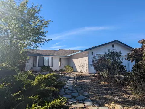 1052 Lema Rd, Redding, CA 96003 photo 1