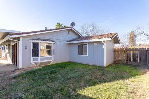 463 Peppertree Ln, Redding, CA 96003 photo 21