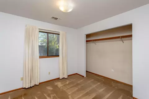 463 Peppertree Ln, Redding, CA 96003 photo 11