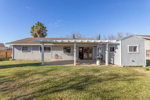 463 Peppertree Ln, Redding, CA 96003 photo 18