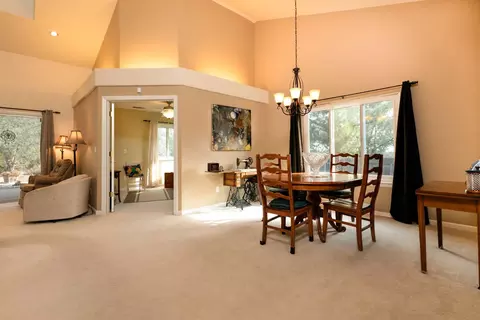 4677 Oak Glen Dr, Redding, CA 96001 photo 7