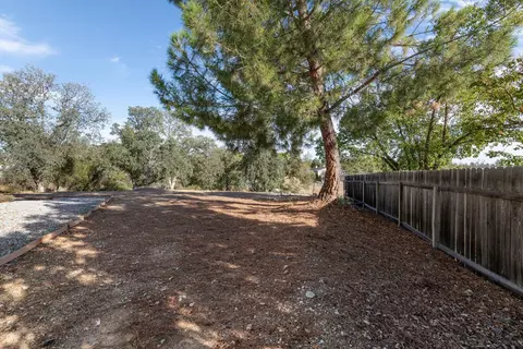 4677 Oak Glen Dr, Redding, CA 96001 photo 26