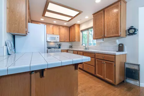 4677 Oak Glen Dr, Redding, CA 96001 photo 10