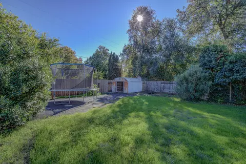 4879 Alta Camino Dr, Redding, CA 96002 photo 41