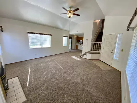 711 Alamine Dr, Redding, CA 96003 photo 15