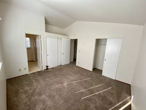711 Alamine Dr, Redding, CA 96003 photo 5