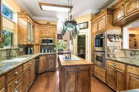 15380 China Rapids Dr, Red Bluff, CA 96080 photo 6