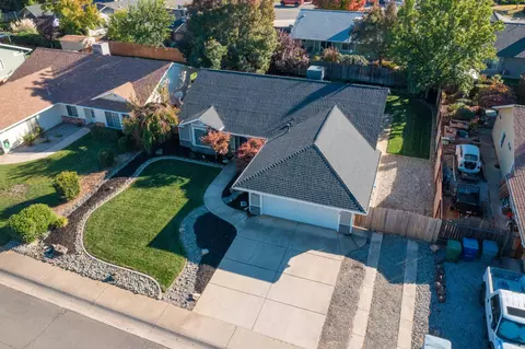2467 Maywood Ln, Redding, CA 96003 photo 26