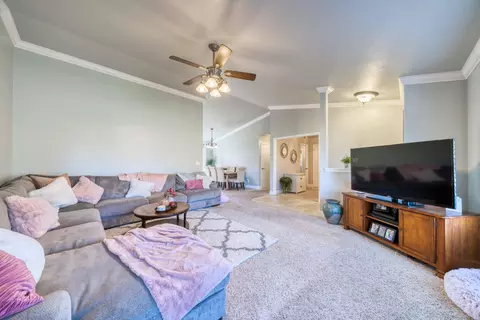 2467 Maywood Ln, Redding, CA 96003 photo 5