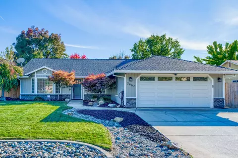2467 Maywood Ln, Redding, CA 96003 photo 1