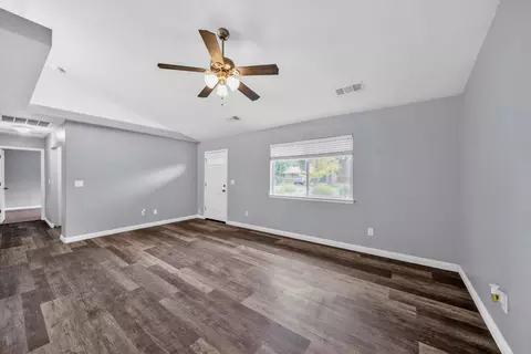 4429 Cynthia Way, Redding, CA 96002 photo 6