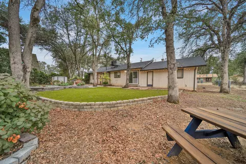 4429 Cynthia Way, Redding, CA 96002 photo 27
