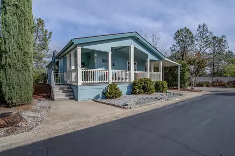 441 Silkwood Dr, Redding, CA 96003 photo 1