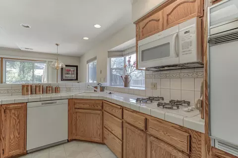 11449 Rugby Hill Dr, Redding, CA 96003 photo 5
