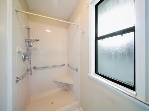 1850 El Verano St, Redding, CA 96002 photo 13