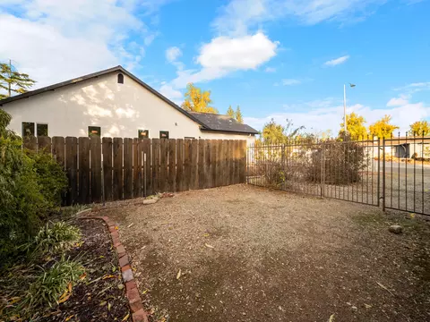 1850 El Verano St, Redding, CA 96002 photo 25