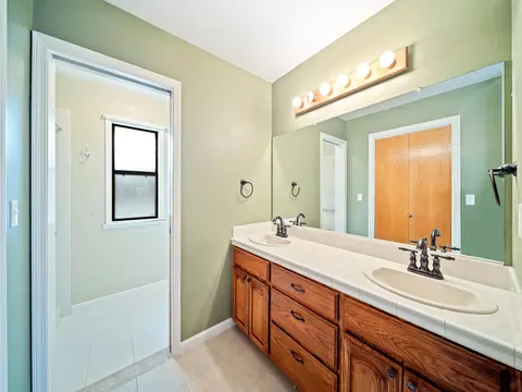 1850 El Verano St, Redding, CA 96002 photo 12