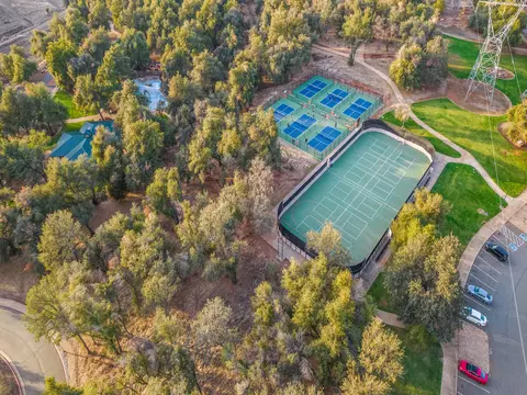1850 El Verano St, Redding, CA 96002 photo 31