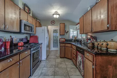 845 Shasta Ave, Red Bluff, CA 96080 photo 18