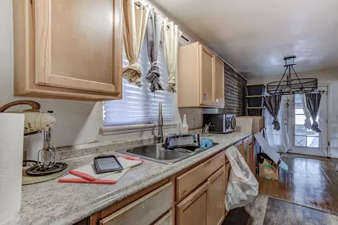 910 Poplar Dr, Red Bluff, CA 96080 photo 4