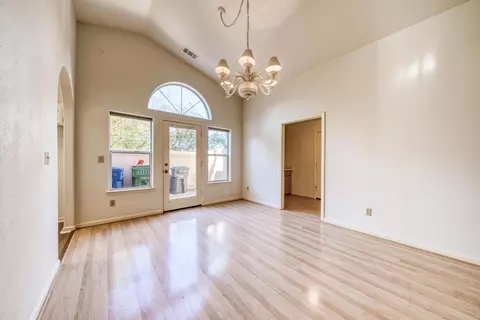 2889 Howard Dr, Redding, CA 96001 photo 7