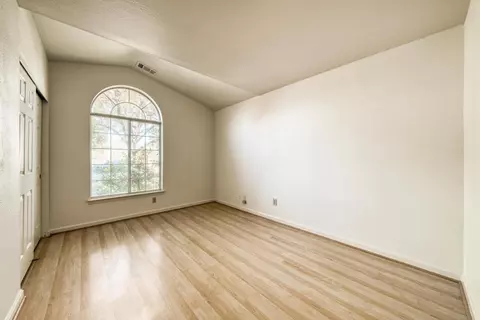 2889 Howard Dr, Redding, CA 96001 photo 21
