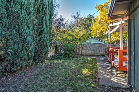 899 South St, Redding, CA 96001 photo 28
