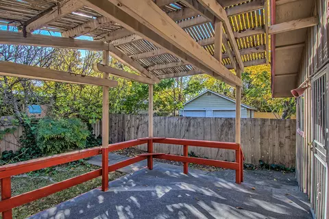 899 South St, Redding, CA 96001 photo 24