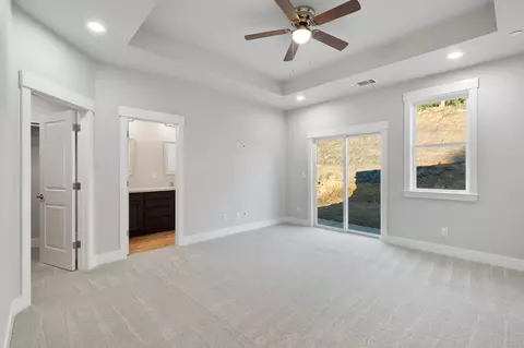659 Valleybrook Dr, Redding, CA 96003 photo 8
