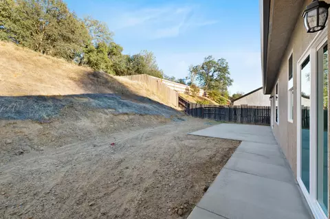659 Valleybrook Dr, Redding, CA 96003 photo 17