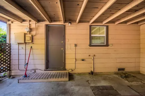 18656 Lloyd Ln, Anderson, CA 96007 photo 17