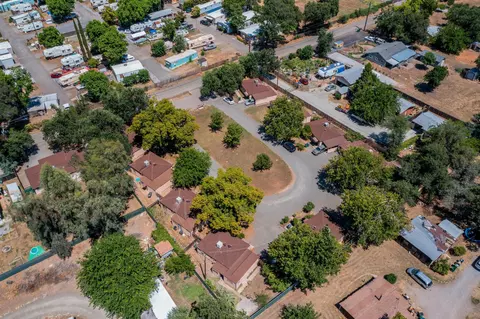 18656 Lloyd Ln, Anderson, CA 96007 photo 1