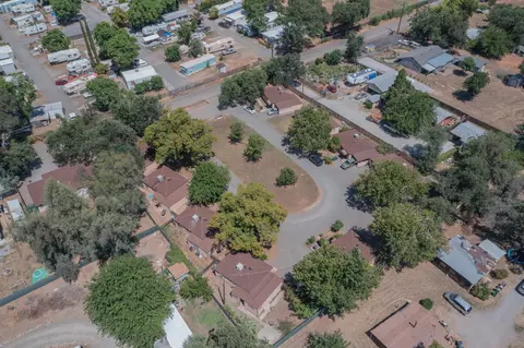18656 Lloyd Ln, Anderson, CA 96007 photo 4