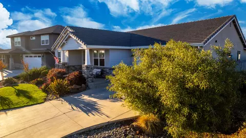 3886 Colby Trl, Redding, CA 96002 photo 3