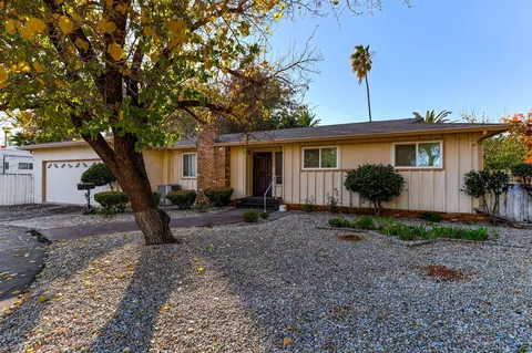 4120 Bechelli Ln, Redding, CA 96002 photo 4