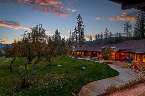 444 Easter Ave, Weaverville, CA 96093 photo 1