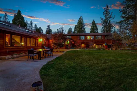 444 Easter Ave, Weaverville, CA 96093 photo 2