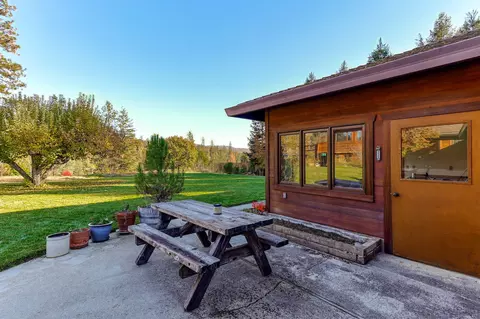 444 Easter Ave, Weaverville, CA 96093 photo 24
