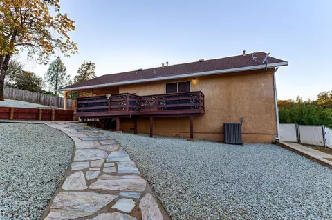3705 Regatta Ct, Redding, CA 96001 photo 20