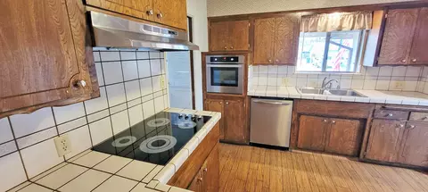 6451 El Camino Dr, Redding, CA 96001 photo 4