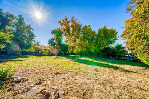 3824 Bechelli Ln, Redding, CA 96002 photo 39