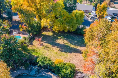 3824 Bechelli Ln, Redding, CA 96002 photo 42