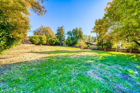 3824 Bechelli Ln, Redding, CA 96002 photo 37