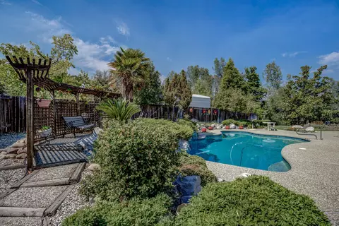 2784 Crystal Tree Dr, Redding, CA 96001 photo 39