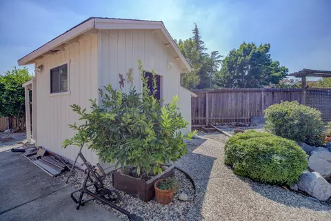2784 Crystal Tree Dr, Redding, CA 96001 photo 38