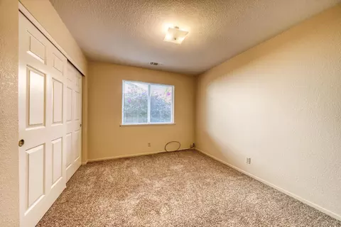3174 Seminole Dr, Redding, CA 96001 photo 16
