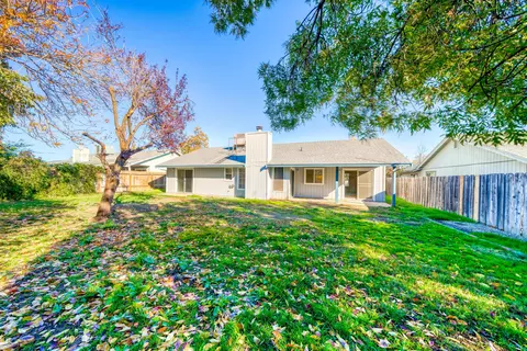 3174 Seminole Dr, Redding, CA 96001 photo 25