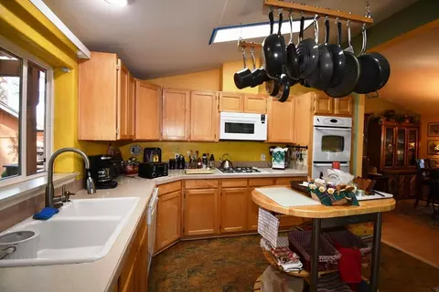 29077 Day Rd, Mcarthur, CA 96056 photo 18
