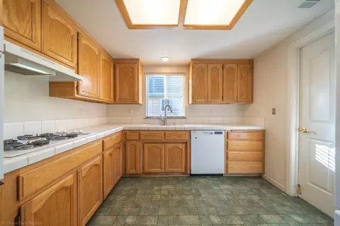1758 Veracruz Trl, Redding, CA 96003 photo 13