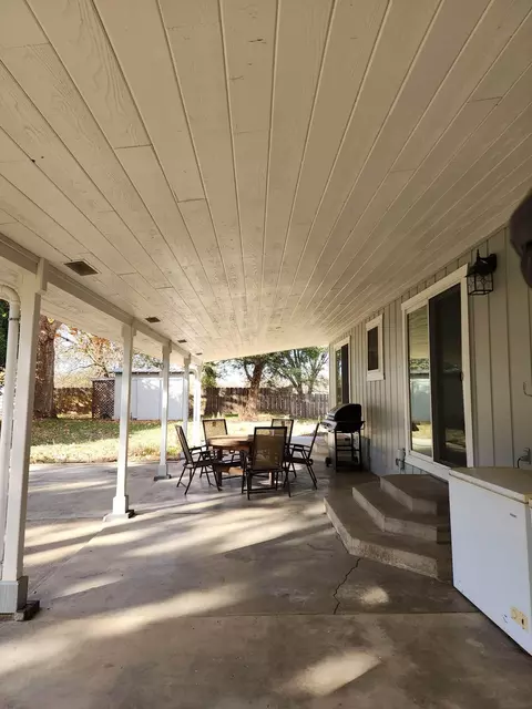 5950 Bourbon Ln, Anderson, CA 96007 photo 17
